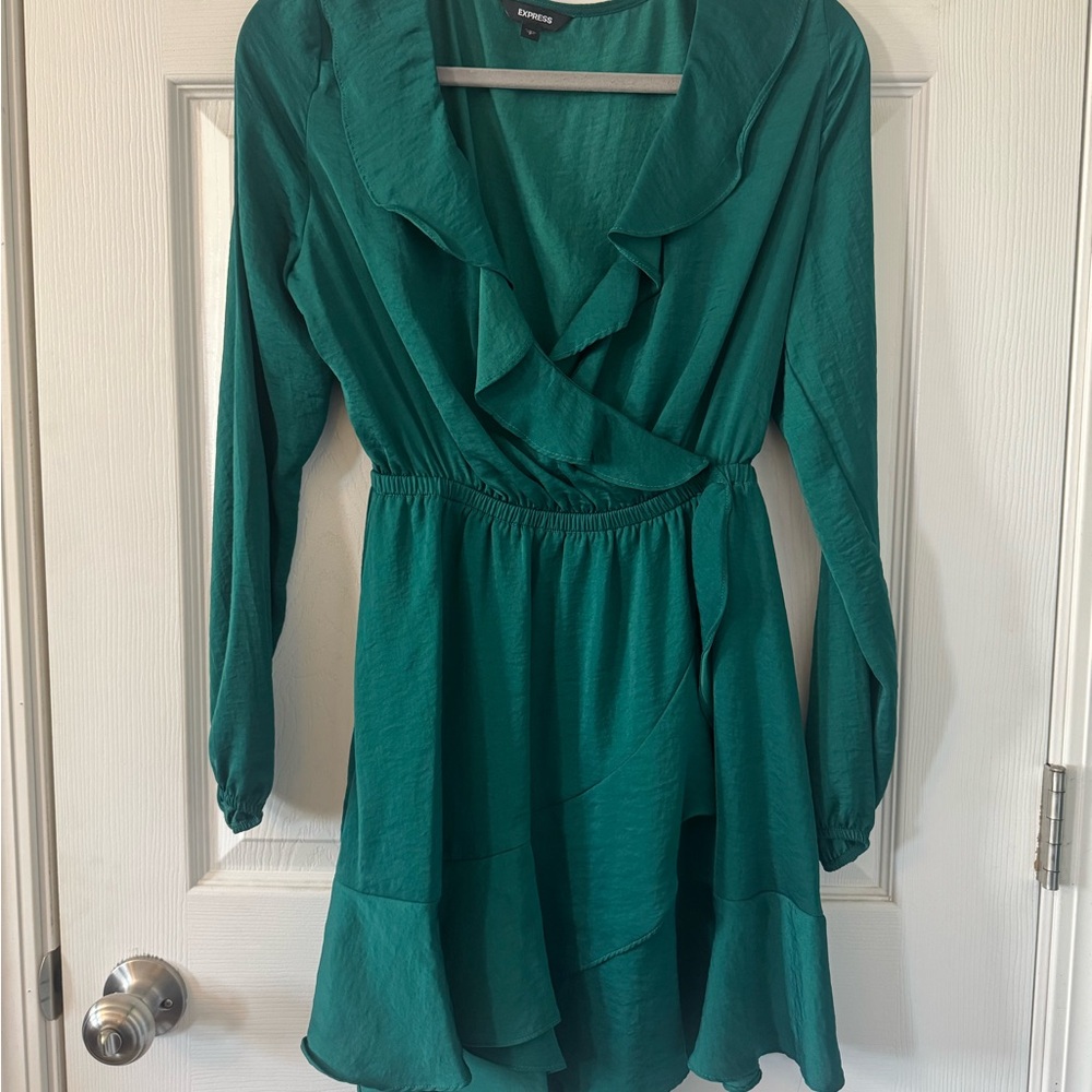 Express Green Long-Sleeve Dress